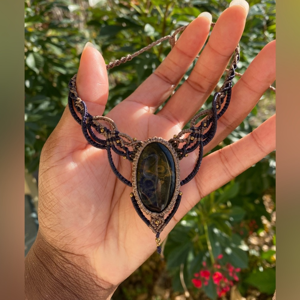 Kambaba Jasper Macrame Necklace - Picture 5 of 6